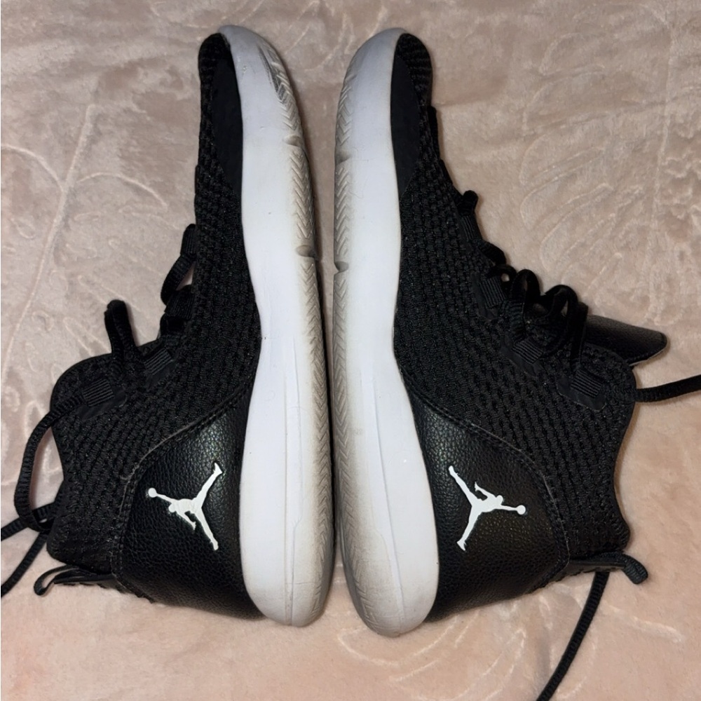 Jordan Reveal Sneakers